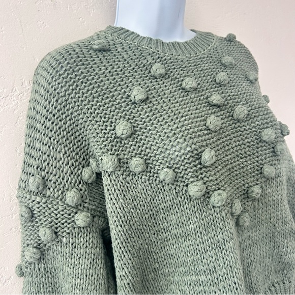 Chicwish Pom-Pom Textured Trim Chunky Knit Sweater in Sage Green Size S/M - Picture 4 of 10
